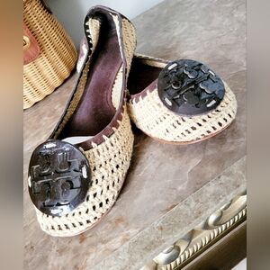 Tory Burch Rory Chic Crochet Flats Ecru/Brown Leather Breezy US 9.5